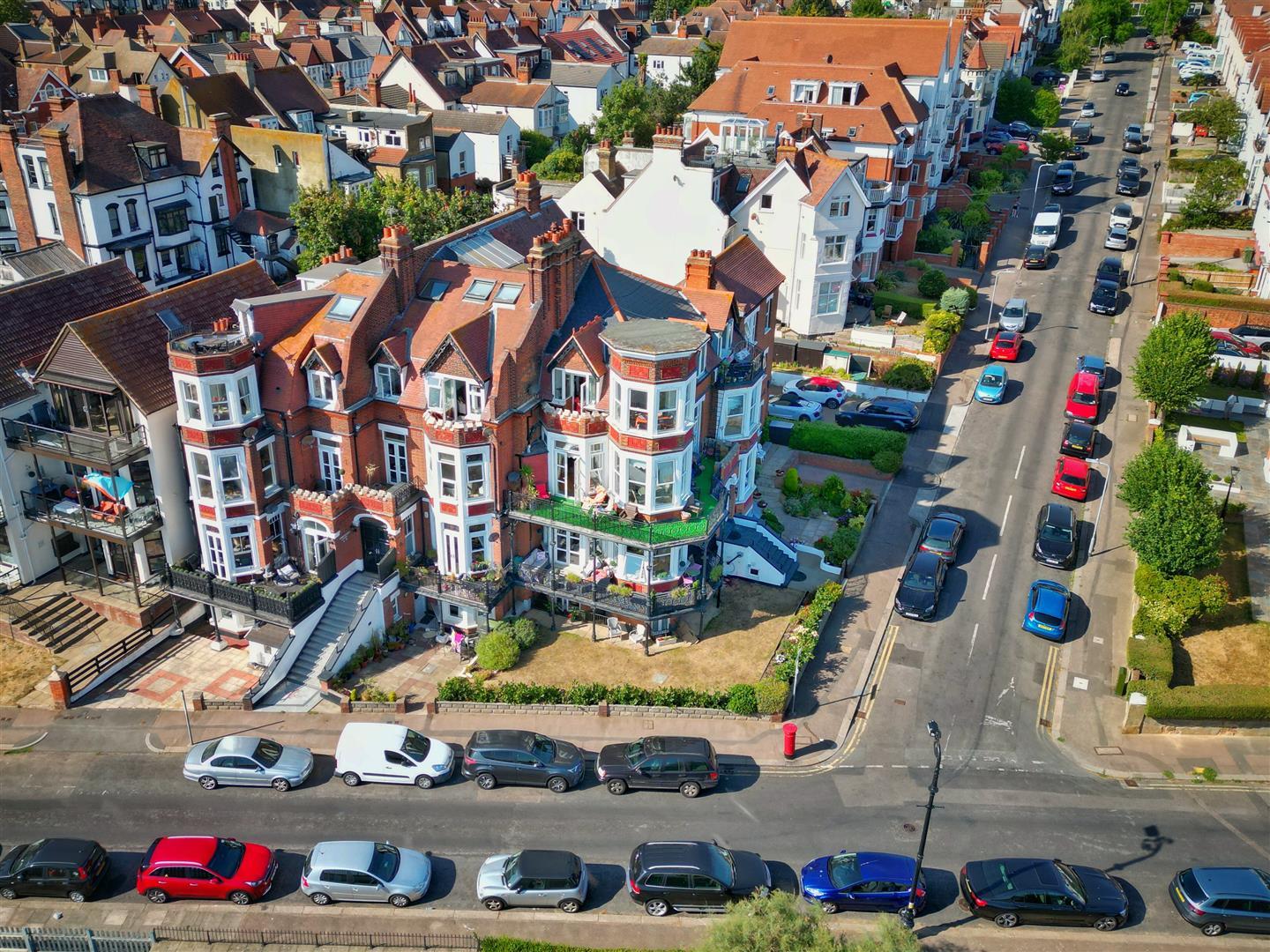 Grosvenor Court